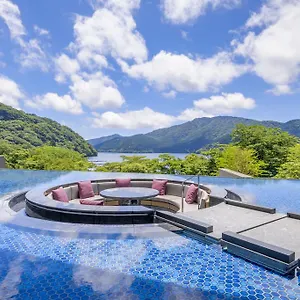 https://hakoneashinoko-hanaori.hotelshakone.com