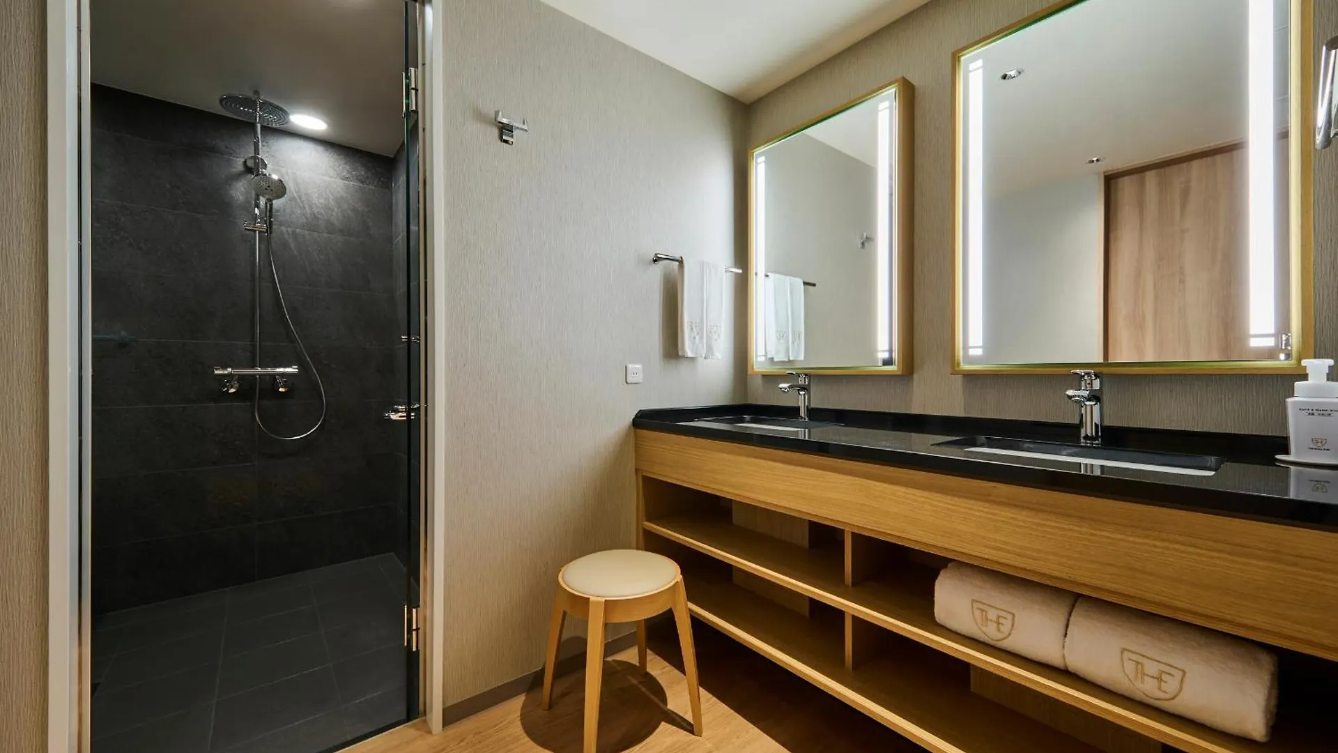 The Royal Park Hotel Kyoto Umekoji